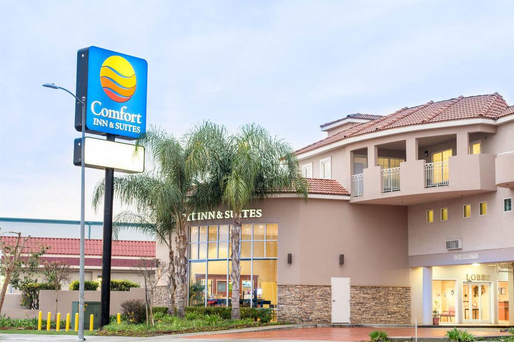 Comfort Inn & Suites Near Universal - N Hollywood - Burbank Los Angeles Buitenkant foto